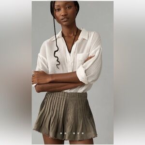 Anthropologie Olive Pleated Skort